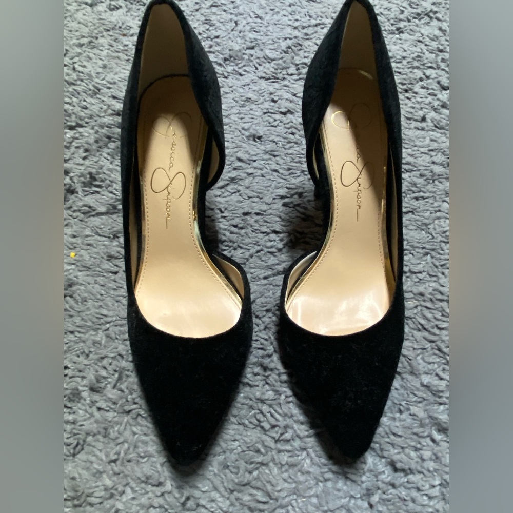 Jessica Simpson Black Velvet Pumps